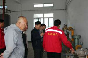 拜泉县相关领导考察泉州龚瑞航空票务代理有限公司燃气